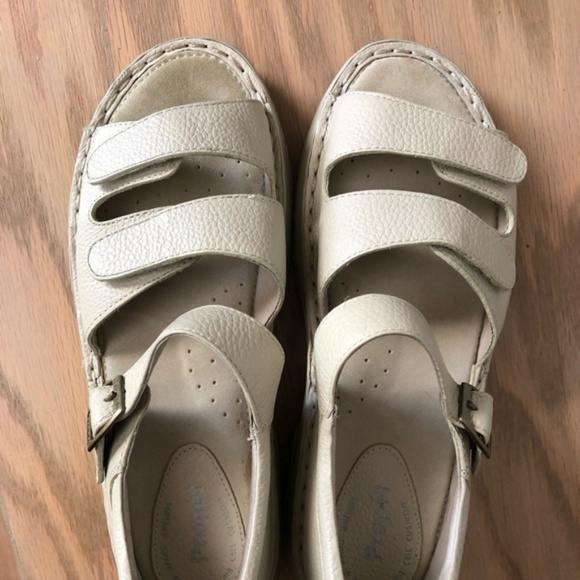 Propet Shoes - NOT FOR SALE